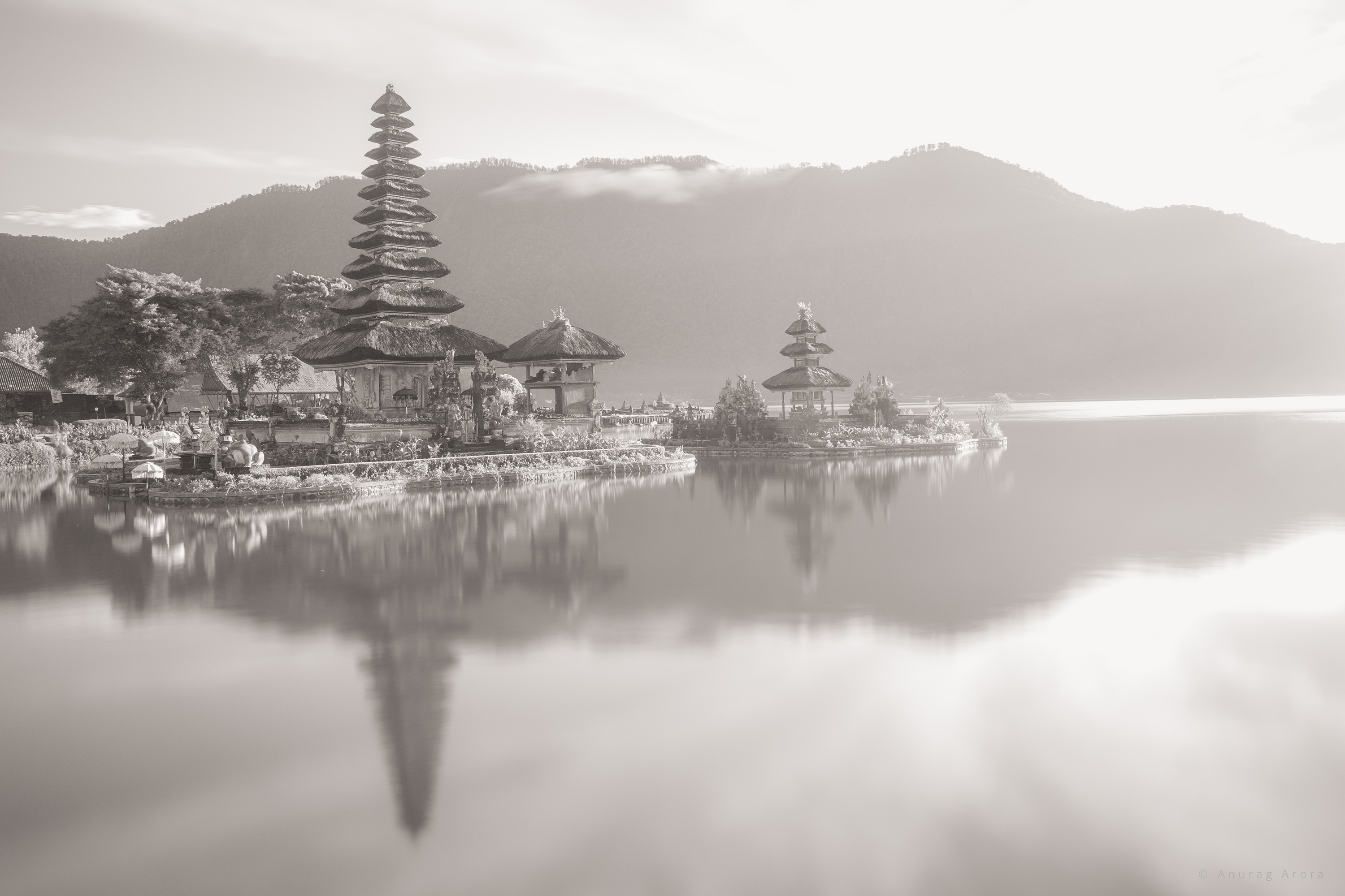 Sunrise at Ulun Danu Beratan Temple, Bali, Indonesia